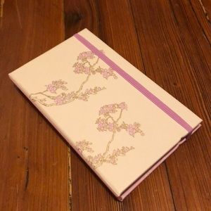 Graphique Notebook // Fun Add-on Stocking Stuffer